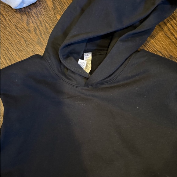 ALO Black Sleeveless Hoodie - Picture 6 of 6